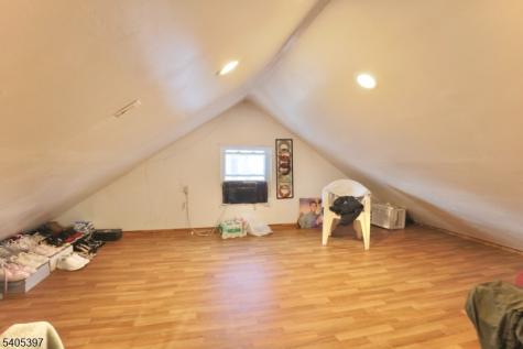 417 Franklin Street Elizabeth NJ 07206