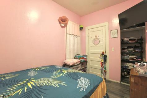 417 Franklin Street Elizabeth NJ 07206