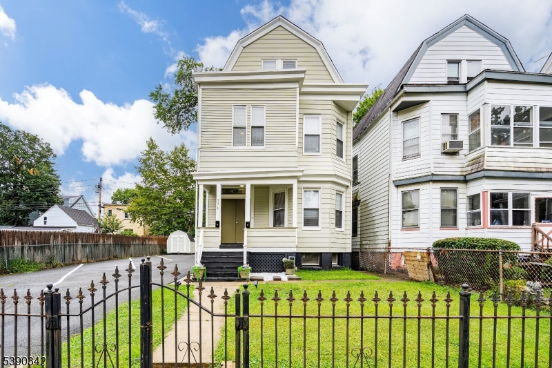 374 Halsted Street East Orange NJ 07018