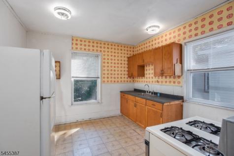 108 S Arlington Avenue East Orange NJ 07018