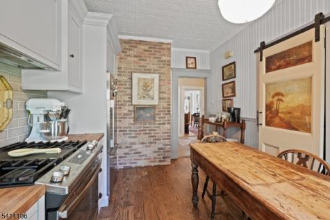 194 Hillside Avenue Glen Ridge Boro NJ 07028