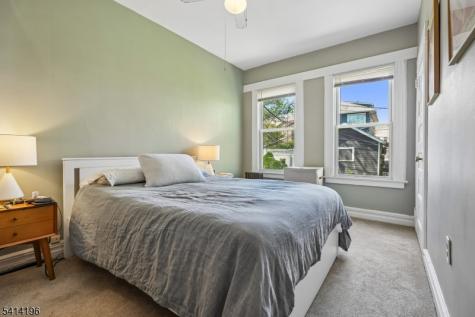 194 Hillside Avenue Glen Ridge Boro NJ 07028