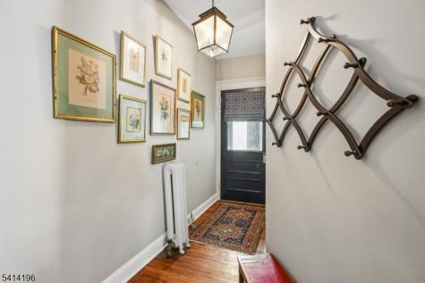 194 Hillside Avenue Glen Ridge Boro NJ 07028