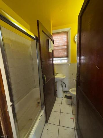 108 Rutgers Avenue Jersey City NJ 07305