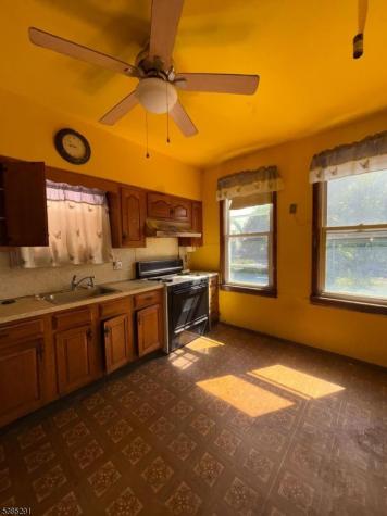 108 Rutgers Avenue Jersey City NJ 07305