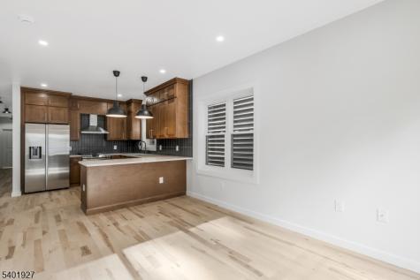 9 Voorhees Street Newark NJ 07108