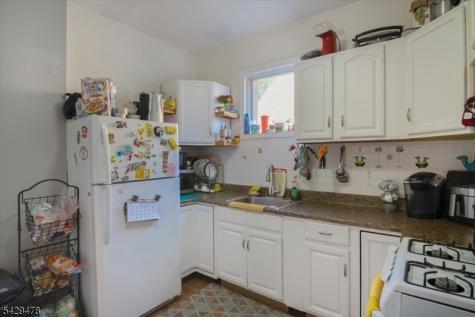 22 Tuttle Street Wallington NJ 07057