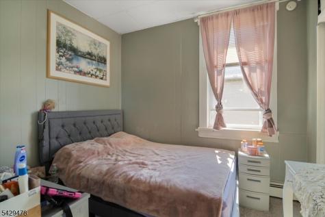 22 Tuttle Street Wallington NJ 07057
