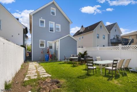 22 Tuttle Street Wallington NJ 07057