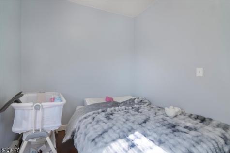 22 Tuttle Street Wallington NJ 07057