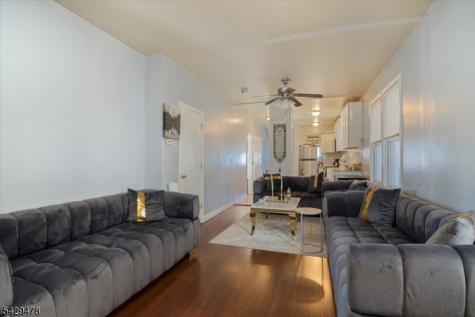 22 Tuttle Street Wallington NJ 07057