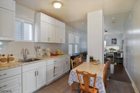 22 Tuttle Street Wallington NJ 07057