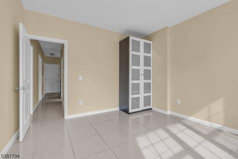 183 Thorne Street Jersey City NJ 07307