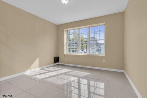 183 Thorne Street Jersey City NJ 07307