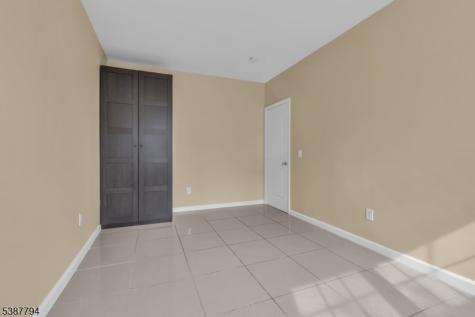 183 Thorne Street Jersey City NJ 07307