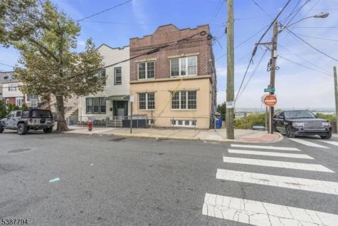 183 Thorne Street Jersey City NJ 07307
