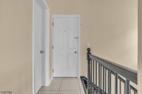 183 Thorne Street Jersey City NJ 07307