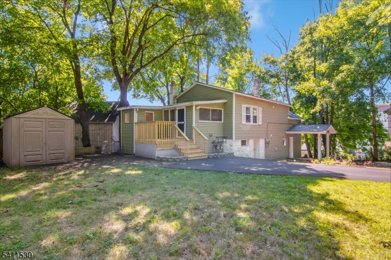 9 Diller Avenue Newton NJ 07860