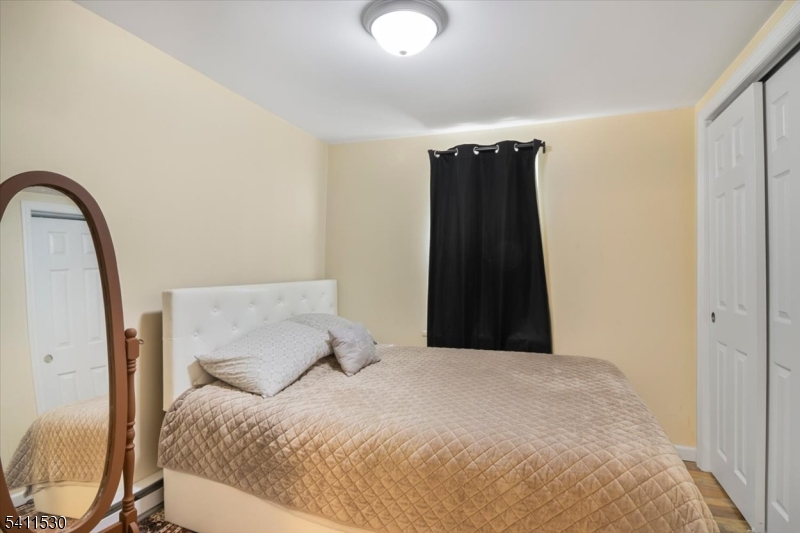 9 Diller Avenue Newton NJ 07860