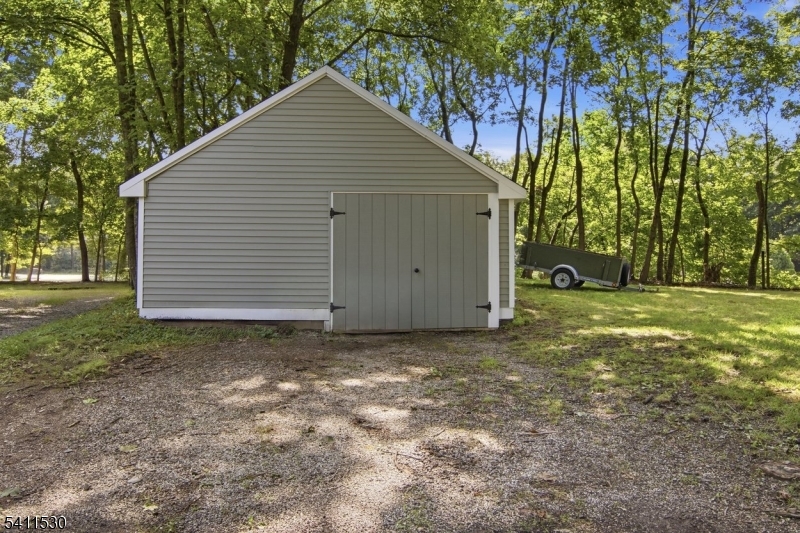 9 Diller Avenue Newton NJ 07860
