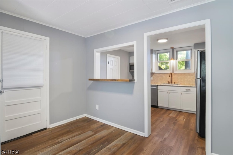 9 Diller Avenue Newton NJ 07860