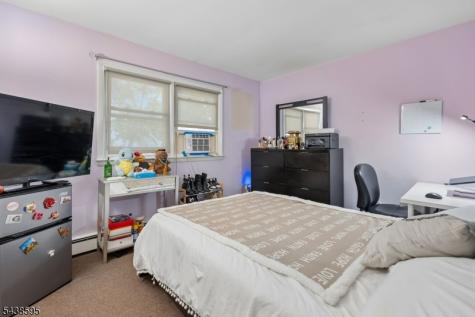 38 Rossiter Avenue Paterson NJ 07502