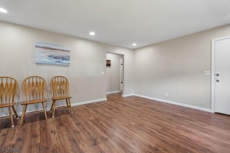 38 Rossiter Avenue Paterson NJ 07502