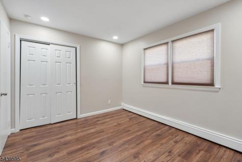 38 Rossiter Avenue Paterson NJ 07502