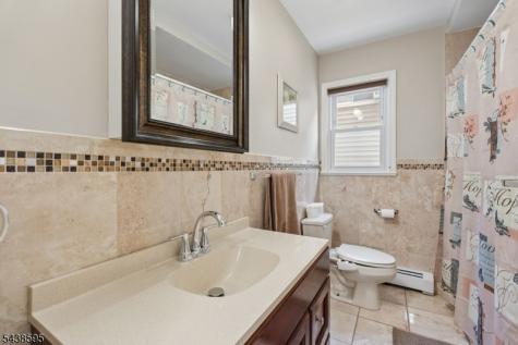 38 Rossiter Avenue Paterson NJ 07502