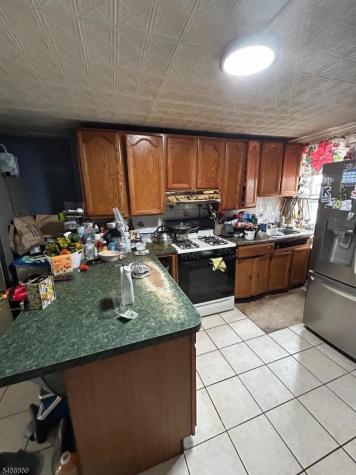 184 Van Horne Street Jersey City NJ 07304