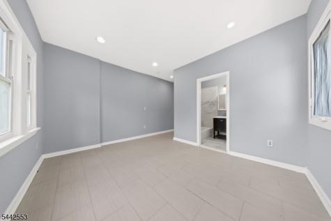 700 Park Avenue Elizabeth NJ 07208