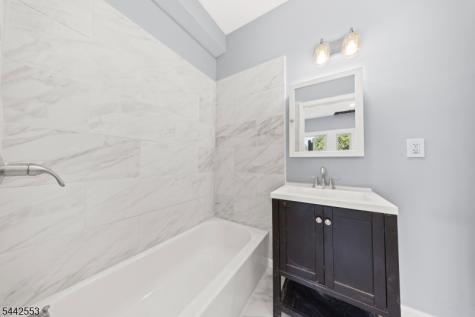 700 Park Avenue Elizabeth NJ 07208