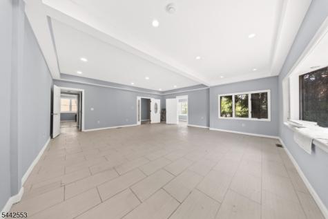 700 Park Avenue Elizabeth NJ 07208