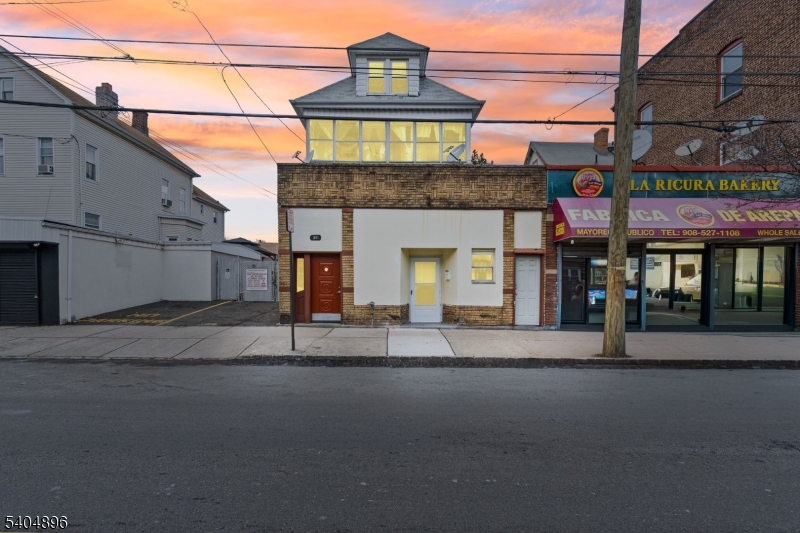 109 Orchard Street Elizabeth NJ 07208