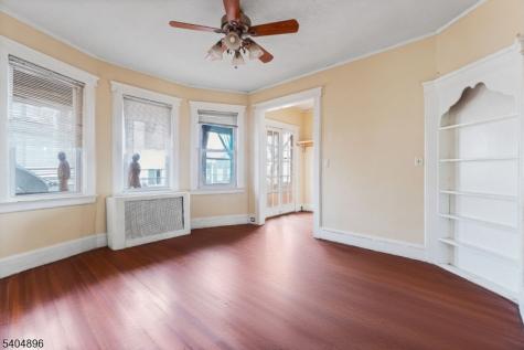 109 Orchard Street Elizabeth NJ 07208