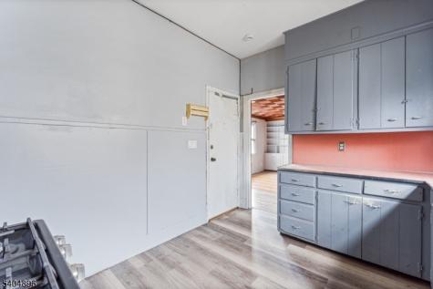 109 Orchard Street Elizabeth NJ 07208