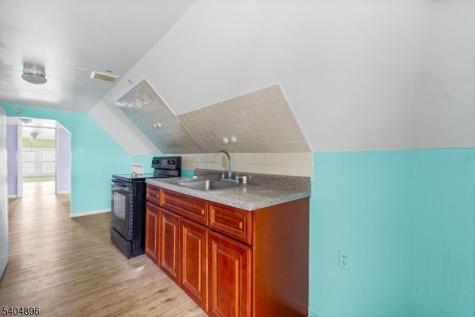 109 Orchard Street Elizabeth NJ 07208