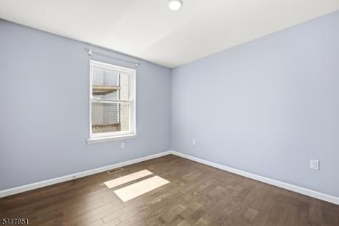 420 S 10th Street Newark NJ 07103