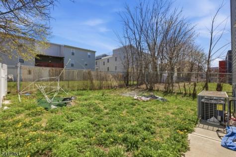 420 S 10th Street Newark NJ 07103