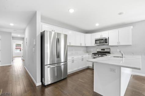 420 S 10th Street Newark NJ 07103