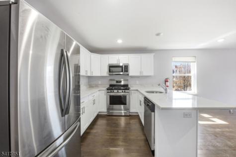420 S 10th Street Newark NJ 07103