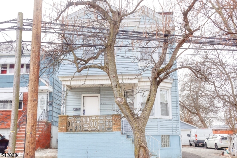 408 14TH Avenue Irvington NJ 07111