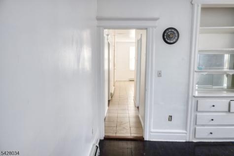 408 14TH Avenue Irvington NJ 07111
