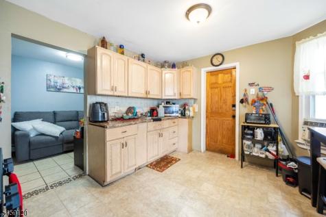 384 Getty Avenue Paterson NJ 07503