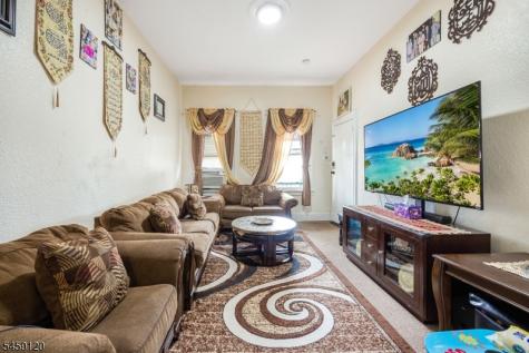384 Getty Avenue Paterson NJ 07503