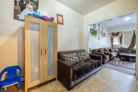 384 Getty Avenue Paterson NJ 07503