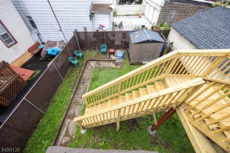 384 Getty Avenue Paterson NJ 07503