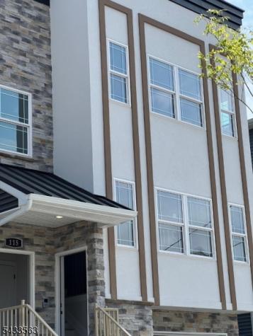 1060 Magnolia Avenue Elizabeth NJ 07201