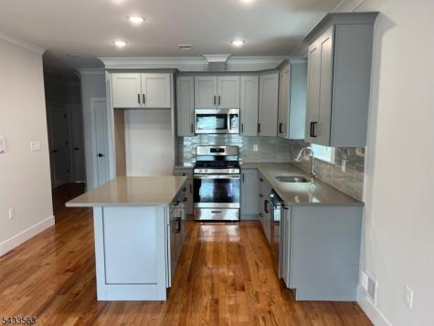1060 Magnolia Avenue Elizabeth NJ 07201