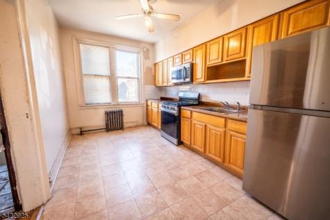 64 Wade Street Jersey City NJ 07305